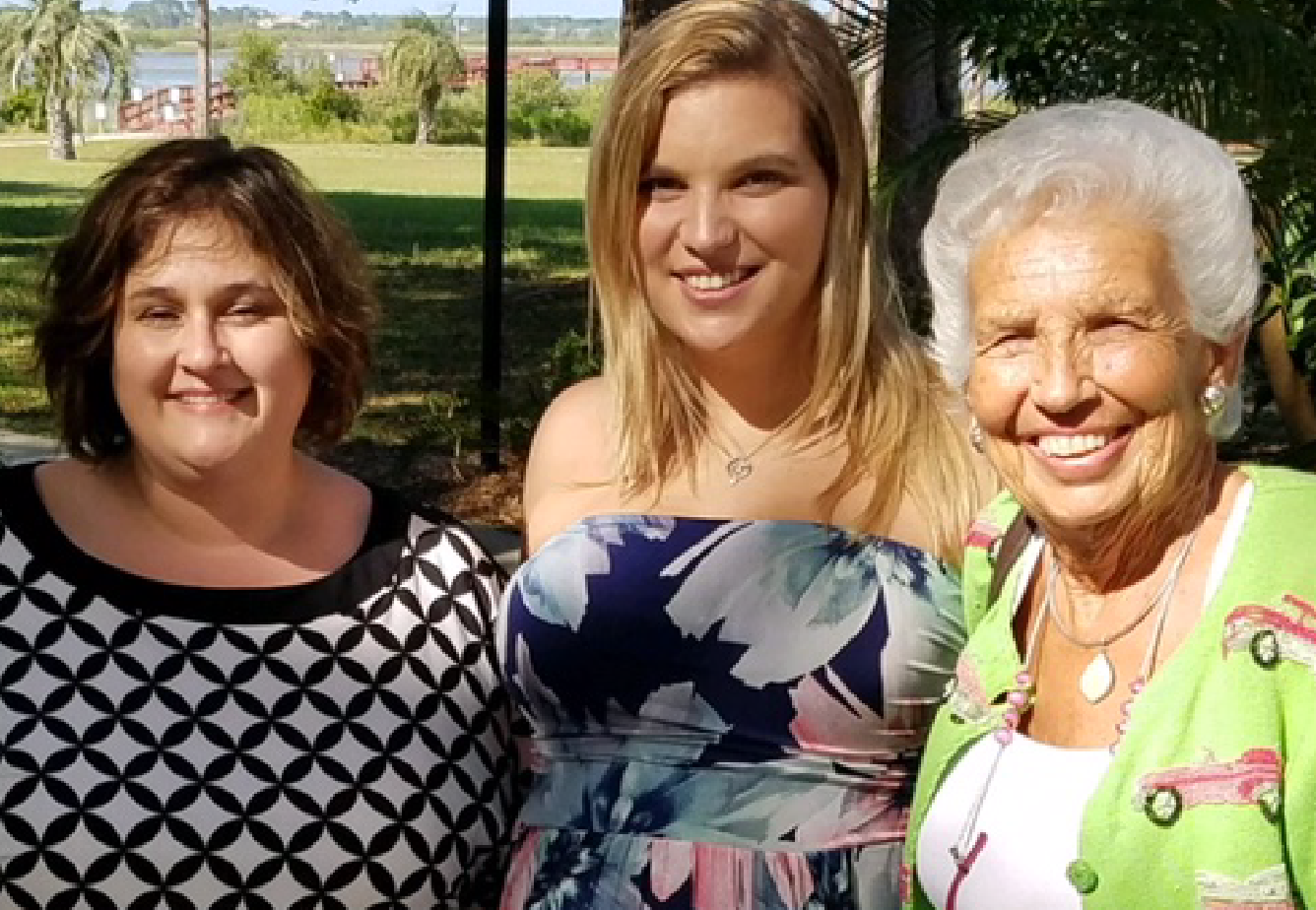 Tracey Mallow, Delta Tau 